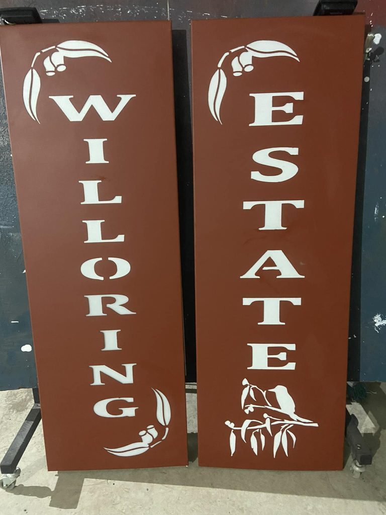 Tocumwal | Willoring Estate - Solar Lighted Gumnut & Kookaburra Custom Signage.
